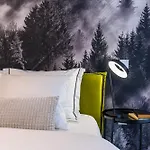アパート Moonlight Mountain Retreat ブラショフ