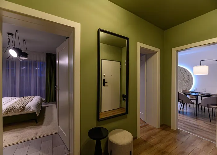 Moonlight Mountain Retreat